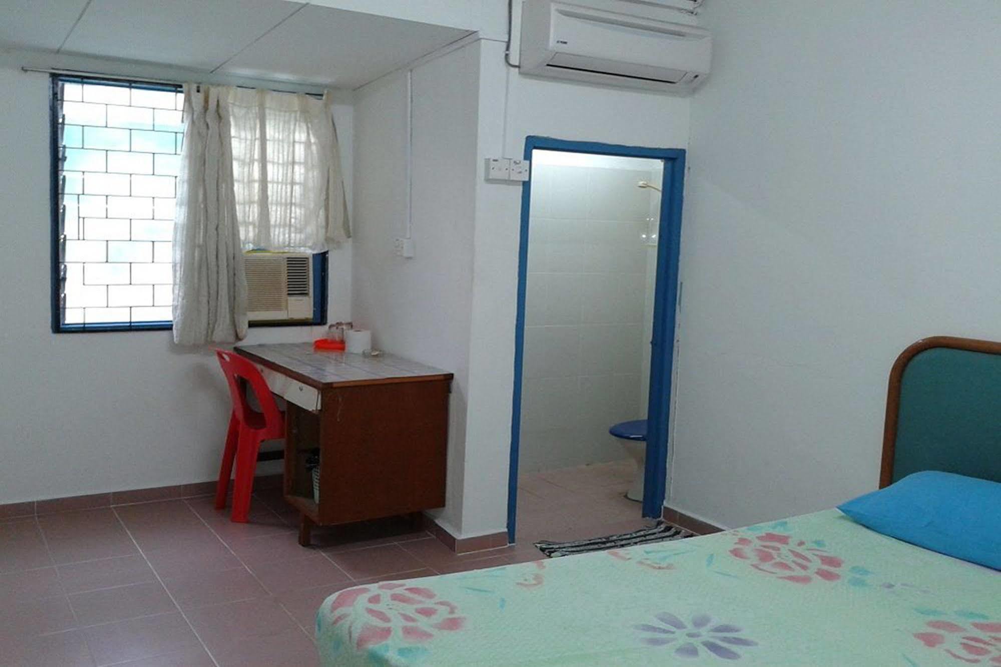 Baba'S Guest House By The Sea Batu Ferringhi Extérieur photo